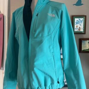 The North Face Women's Teal Ski Jacket Size Large Great Condition!!!